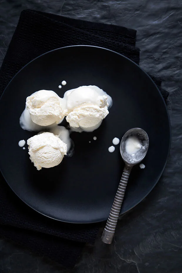 L_webVanillaIceCream.jpg